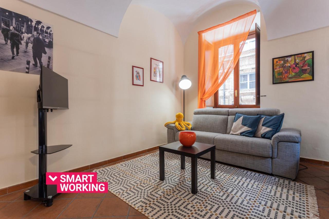 Turin Central Loft Carignano By Wonderful Italy Bagian luar foto