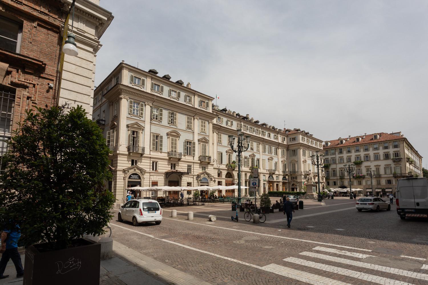 Turin Central Loft Carignano By Wonderful Italy Bagian luar foto